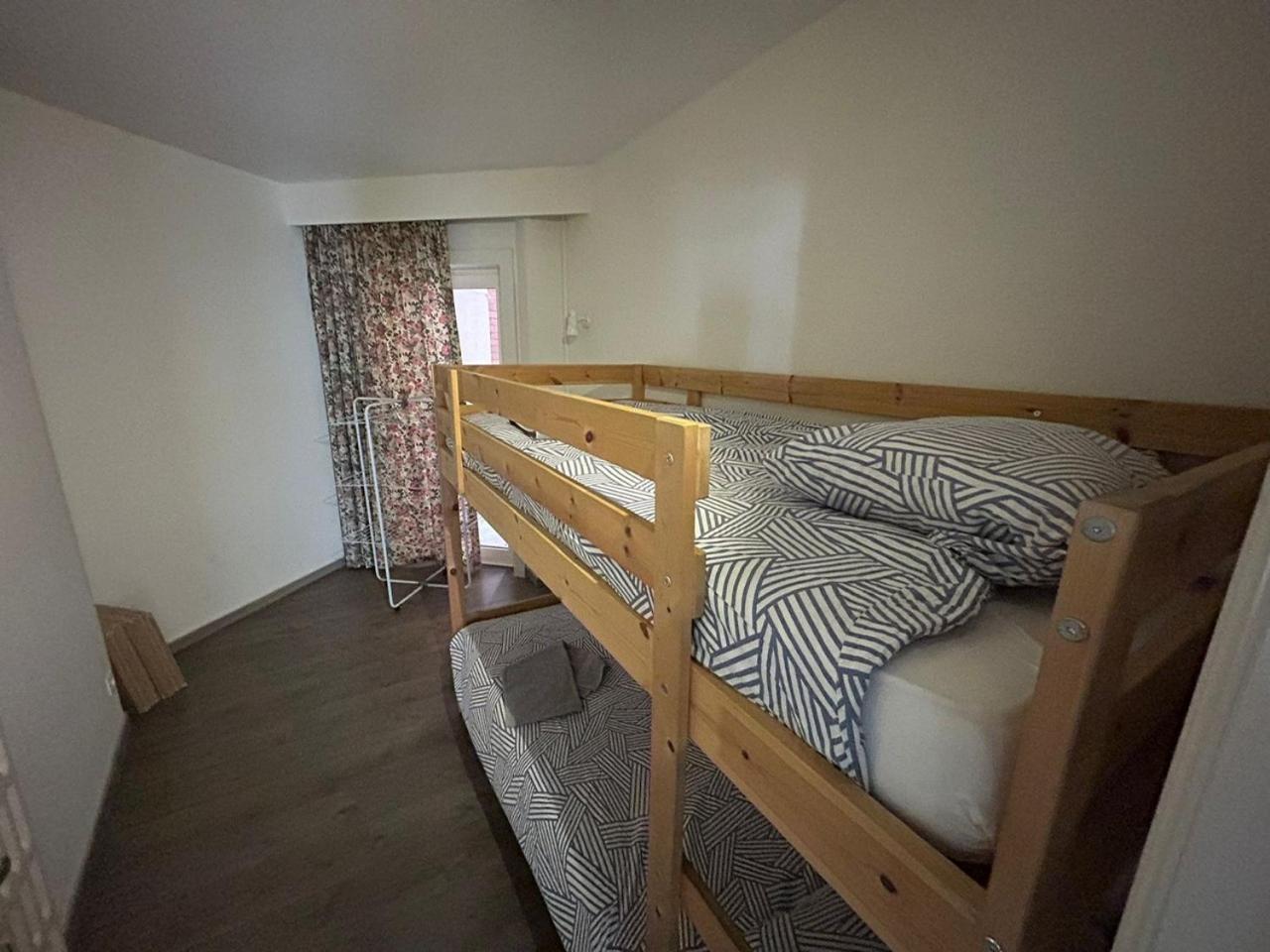 אוסטנדה 3 Bedroom Apartment Nearby The Sea מראה חיצוני תמונה